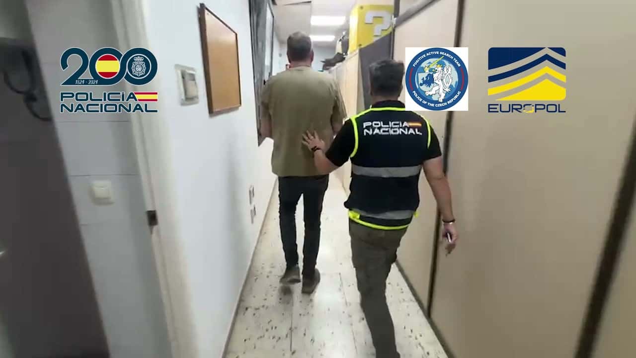 В Валенсии задержали чешского мошенника – он похитил 2 миллиона евро