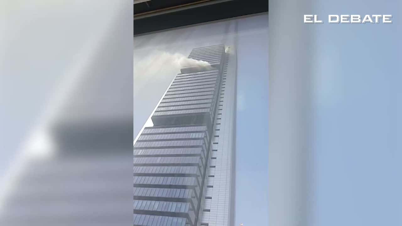 Взрыв и пожар во втором небоскребе Cuatro Torres в Мадриде
