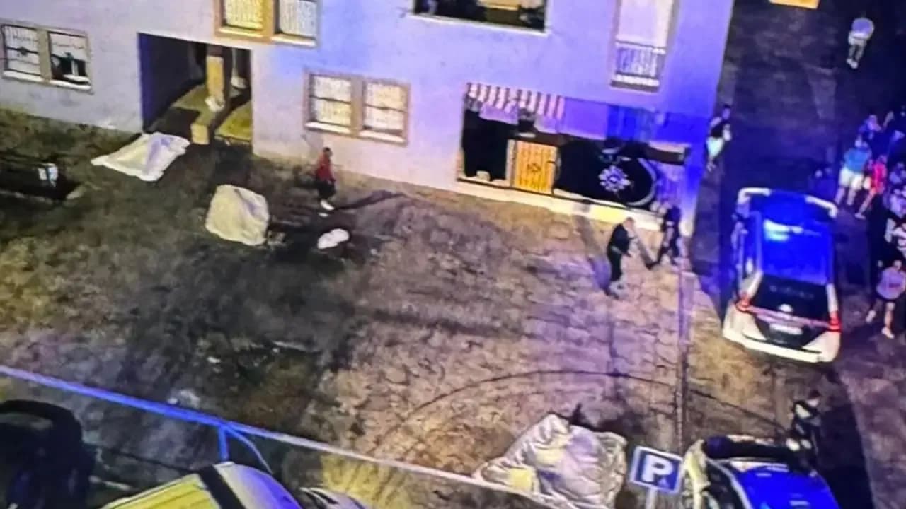 Людей расстреляли двое мотоциклистов