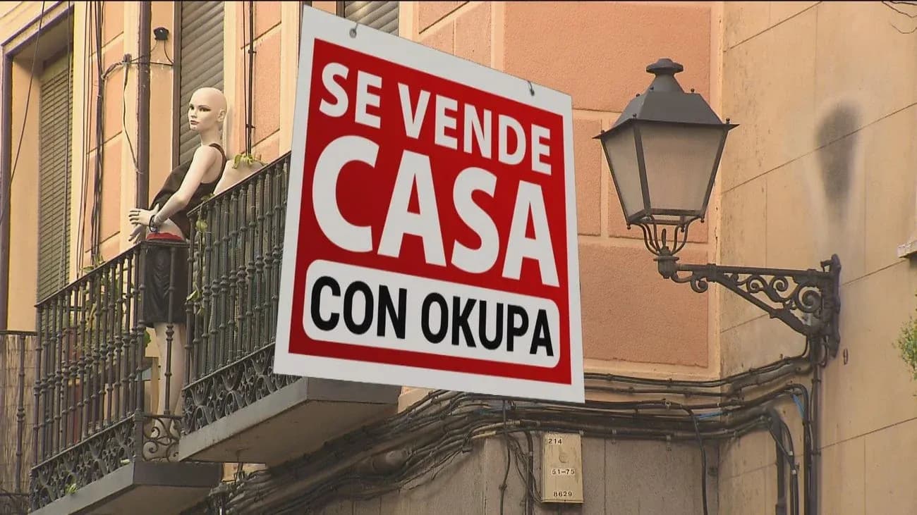 Объявление о продаже дома с окупасами