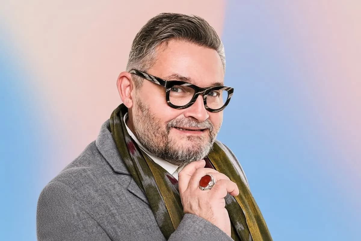 Историк моды Александр Васильев в Малаге: «Секс и мода от эпохи Дягилева до эпохи Мадонны»