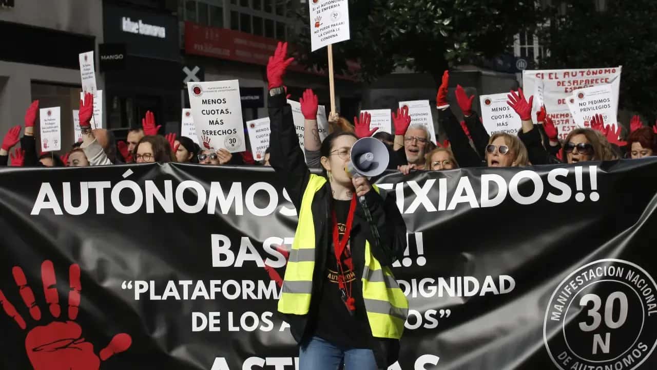 Архивное фото акции протеста в Овьедо, организованной Платформой за достоинство самозанятых